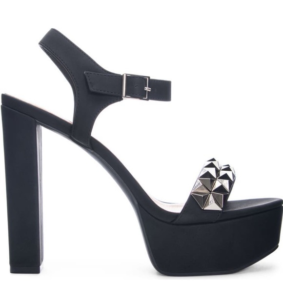 NWT Chinese Laundry Arnette Studded Platform
Sandal - Picture 4 of 12